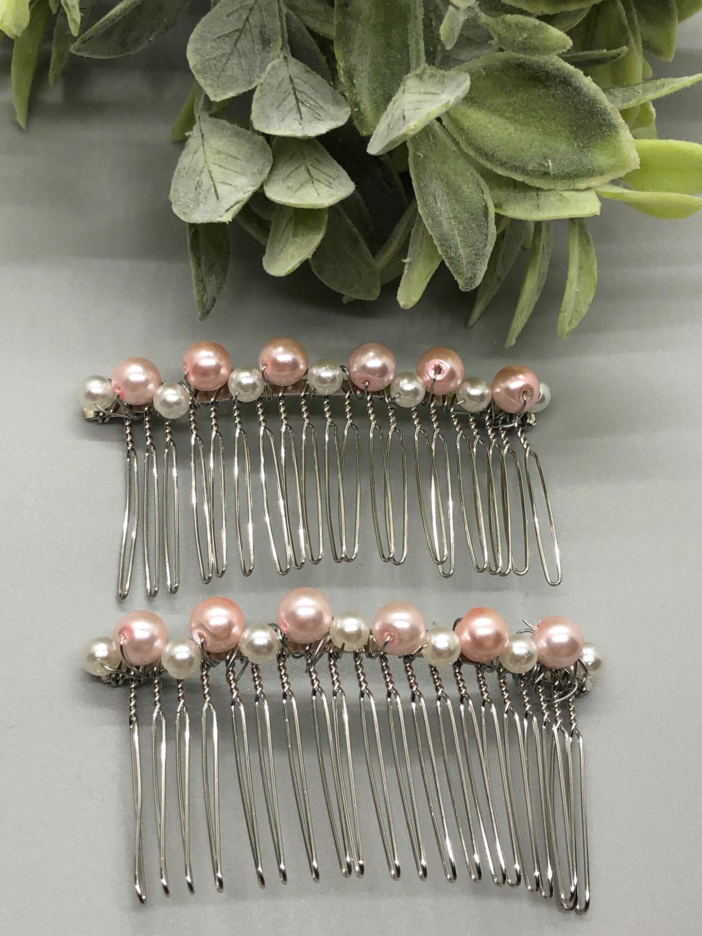 Pink White Beaded Hair Comb 3.5'' Silver Tone  Comb 2pc set Retro Bridal Prom Wedding Party