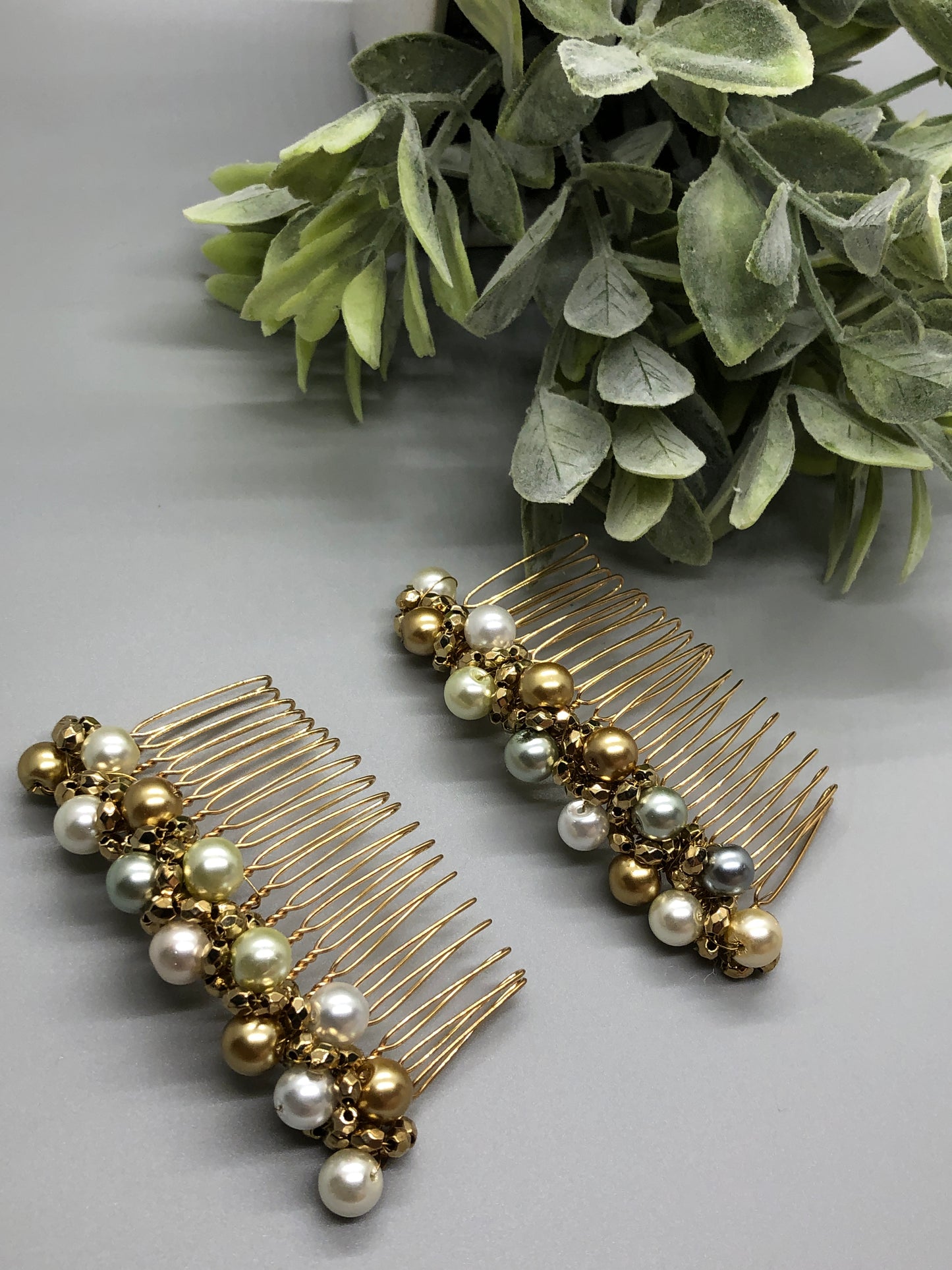 Metallic Gold Beige Gray White Beaded Hair Comb 3.5'' Gold Tone Comb 2pc set Retro Bridal Prom Wedding Party