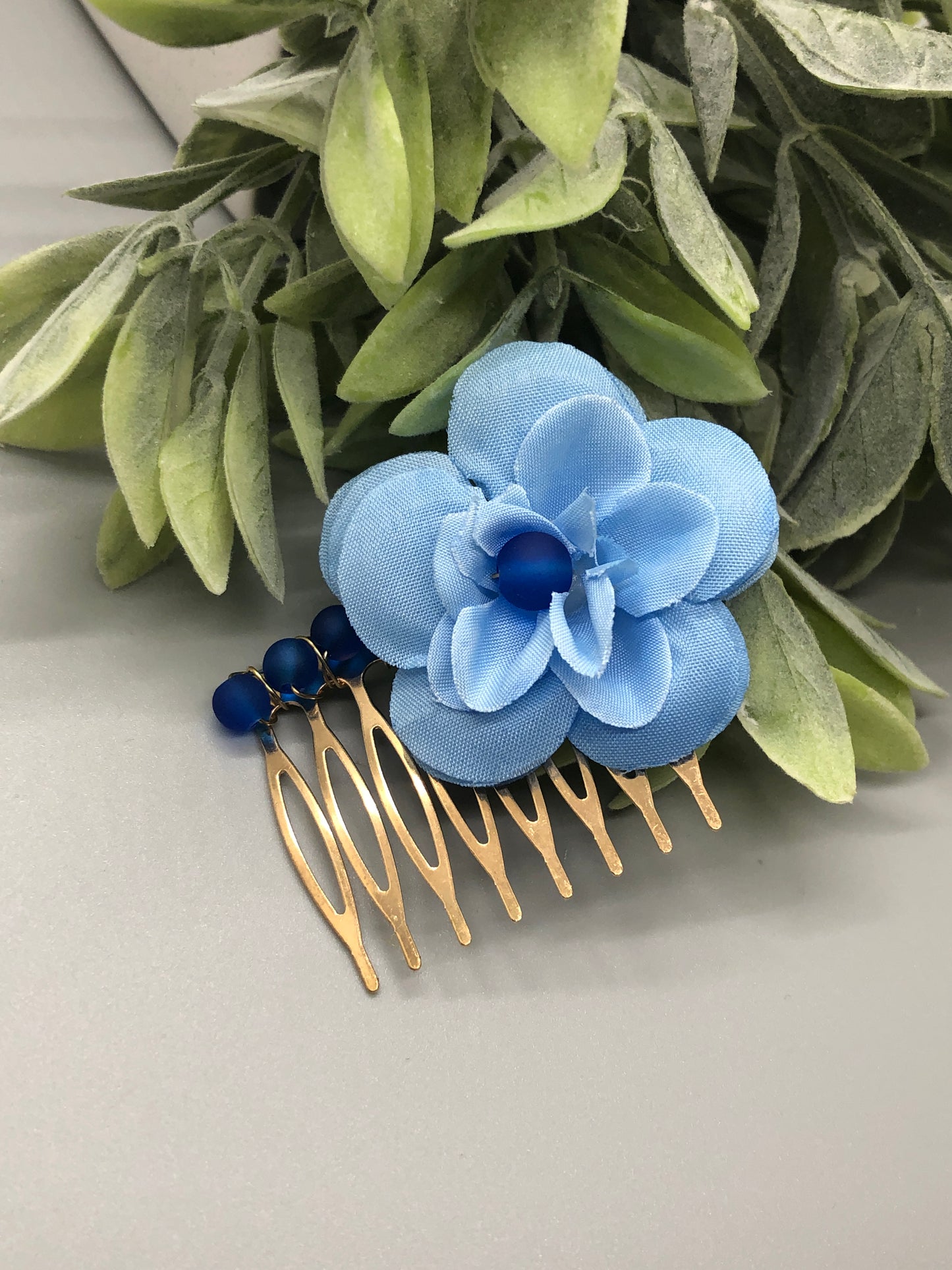 Baby Blue Flower Navy Blue Beads 2.0' Metal Side Comb Retro Vintage Style 1 pc