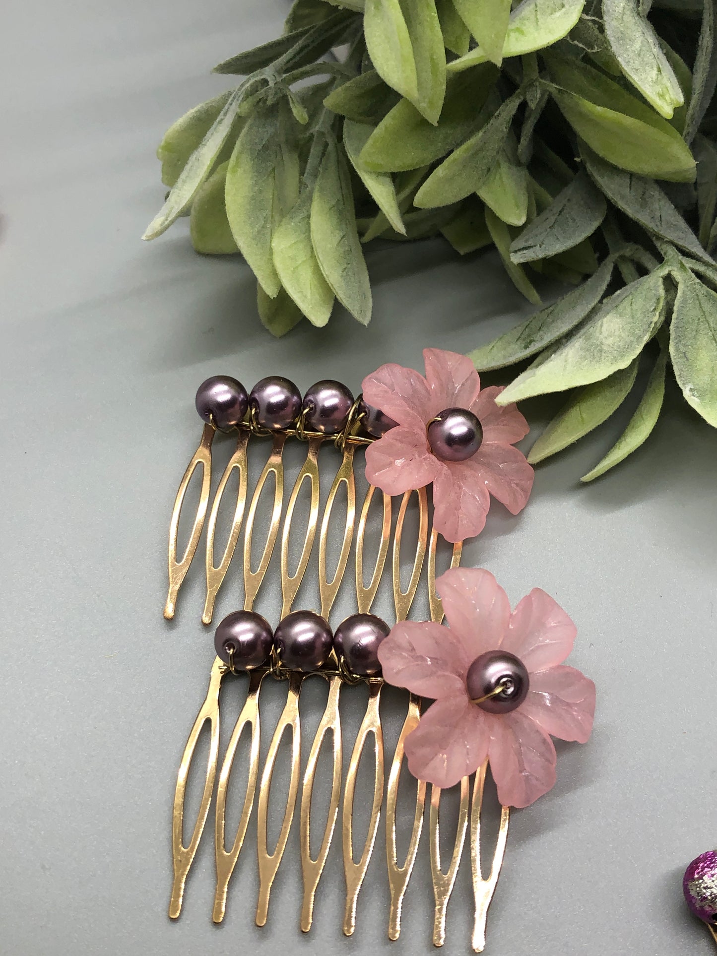 Baby Pink Acrylic Flower Purple Metallic Beads 2.0' Metal Side Comb Retro Vintage Style 2 pc