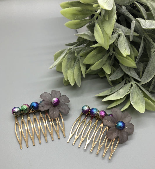 Gray Acrylic Flower Peacock Multi Color Beads 2.0" Metal Side Comb Retro Vintage Style 2 pc