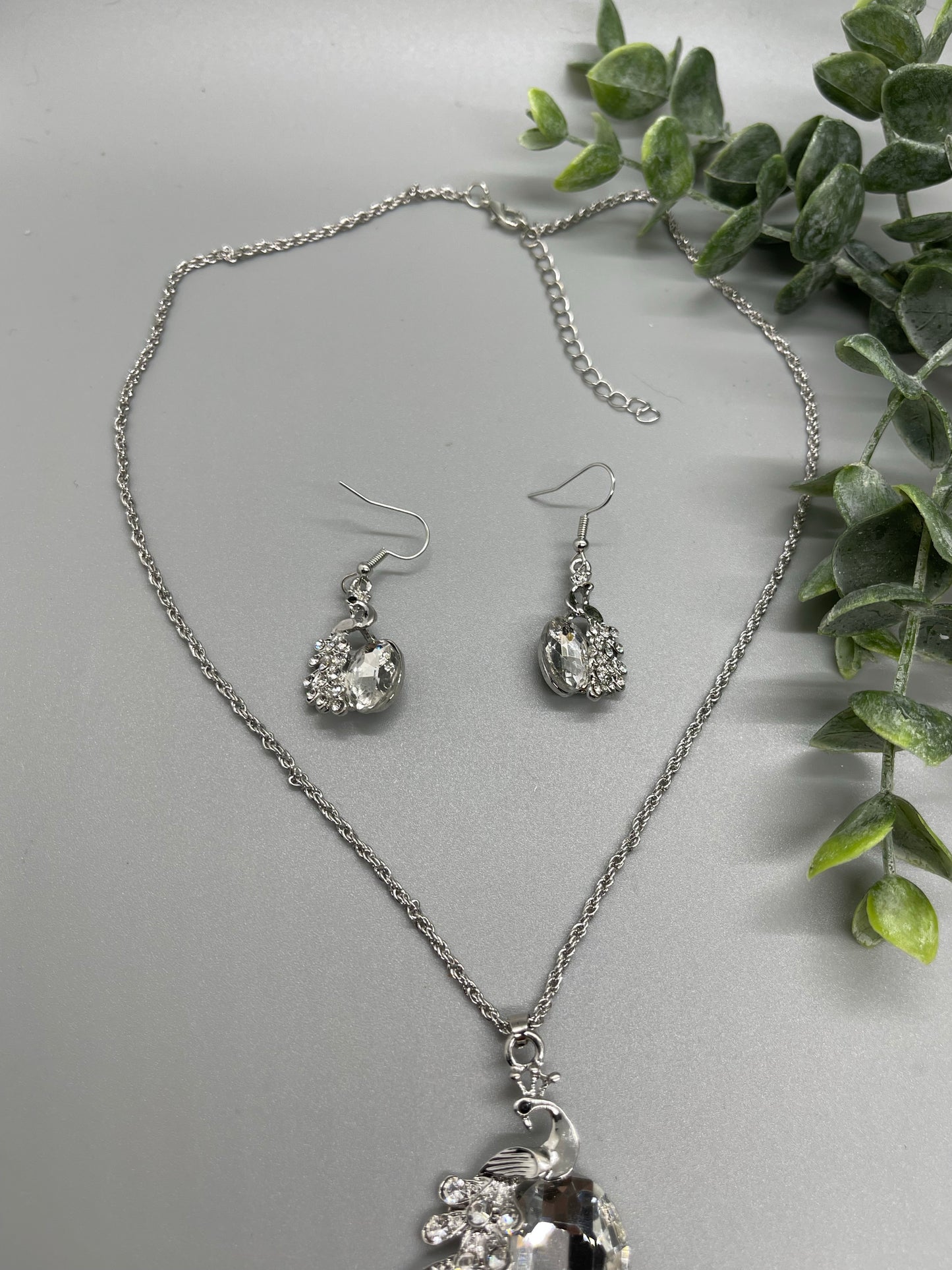Crystal rhinestone peacock silver necklace earrings  set bridesmaid gifts mother of the bride groom princess birthday gifts