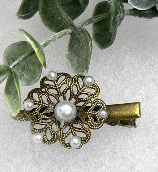White  Pearl Flower vintage antique style alligator clip approximately 2.0” long hair accessory bridal wedding Retro