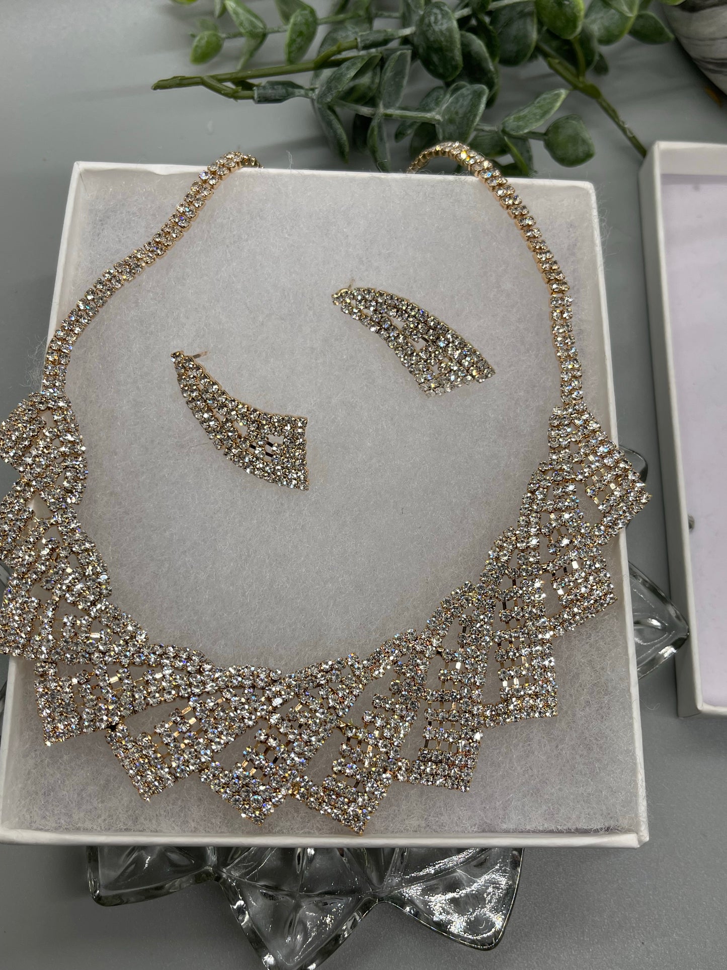 Elegant crystal rhinestone gold necklace Rhinestone Jewelry Sets earring necklace wedding engagement Length:Approx 17.5 “