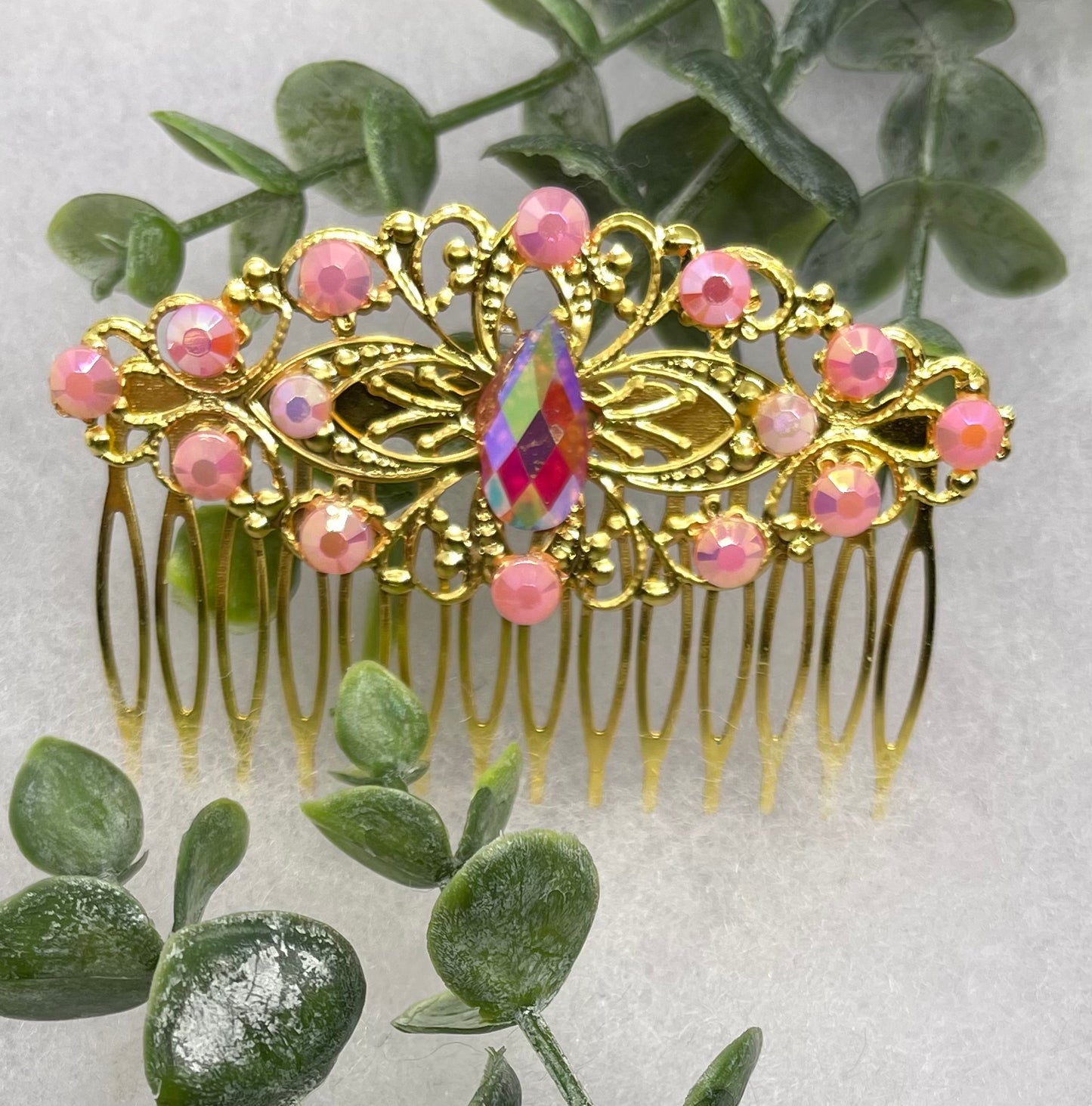 Pink Vintage Style Crystal Rhinestone 3.5” Gokd tone Metal side Comb bridal accessories