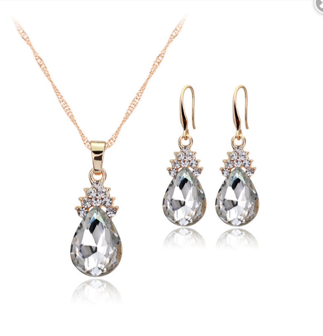 Crystal teardrop Zinc Alloy Jewelry Sets earring necklace plated fashion jewelry for woman with rhinestone nickel lead cadmium free ngs set