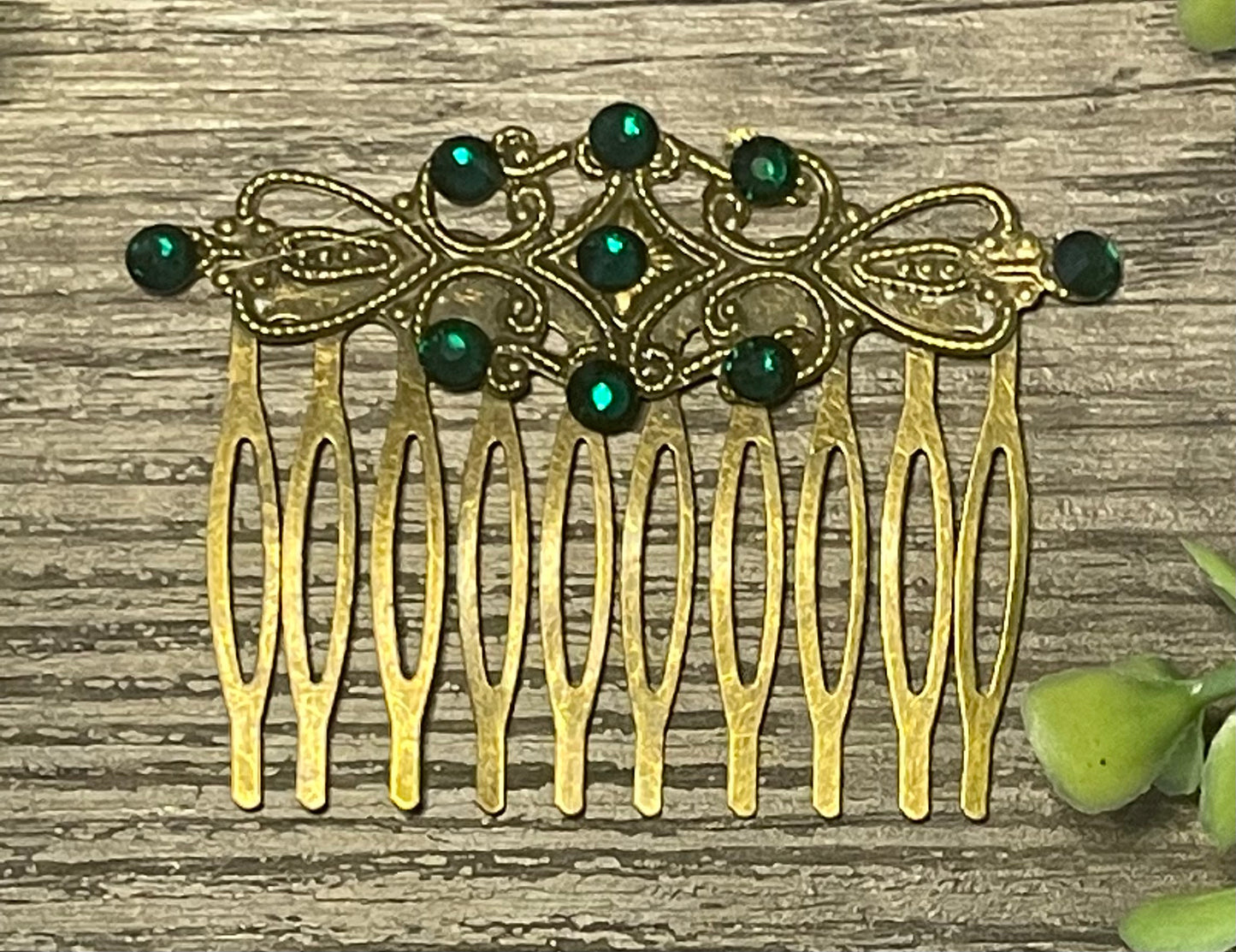 Emerald green Vintage Style Crystal Rhinestone 2.5” antique tone Metal side Comb bridal accessories handmade by hairdazzzel wedding accessory