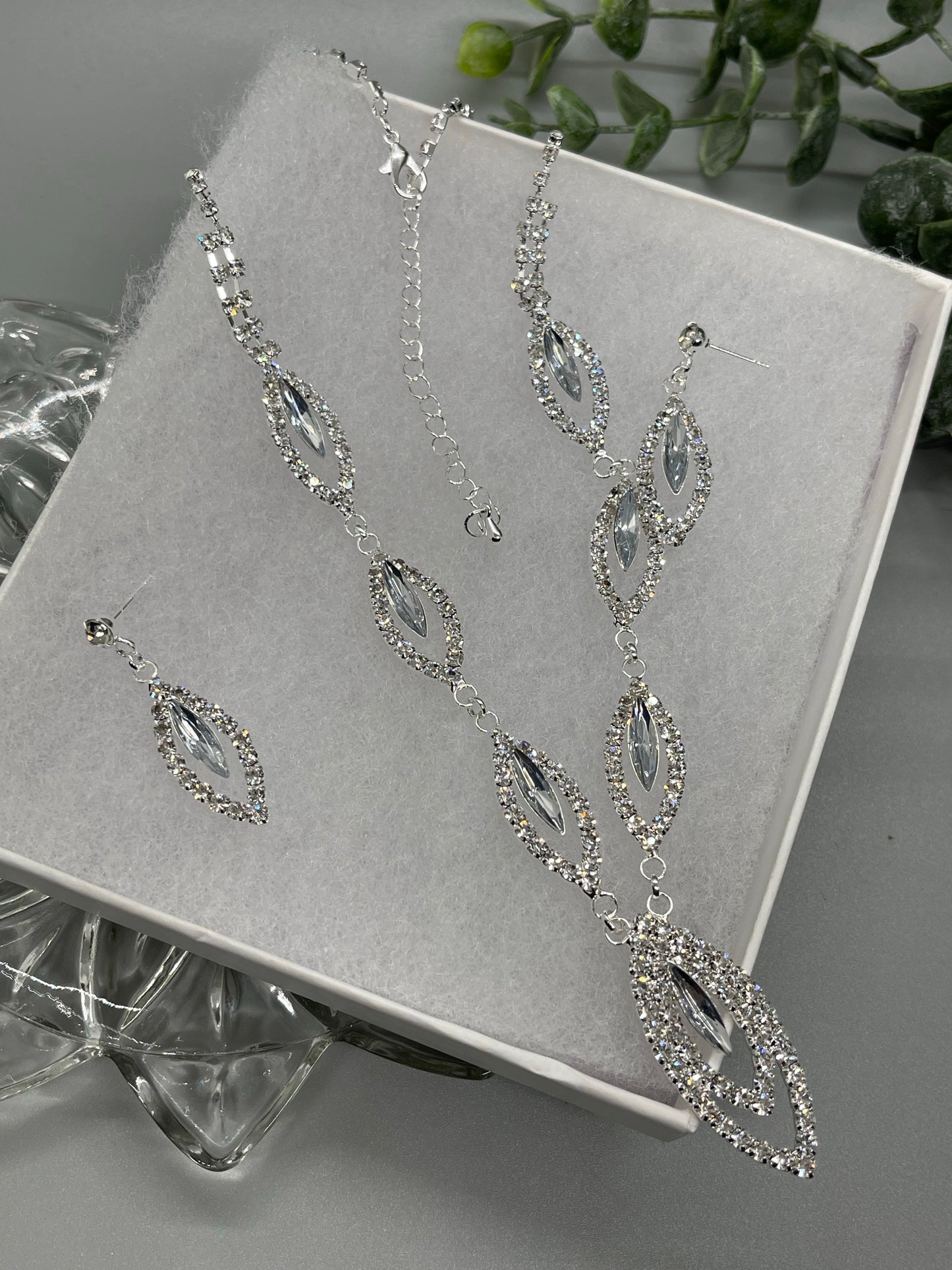 Clear Crystal Rhinestone necklace earrings set bridal wedding engagement formal accessory accessories