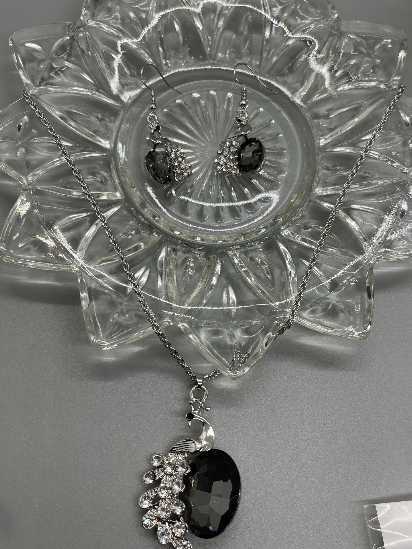 Black crystal rhinestone peacock silver necklace earrings set